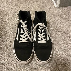 Women’s Sk8-Hi Shoe